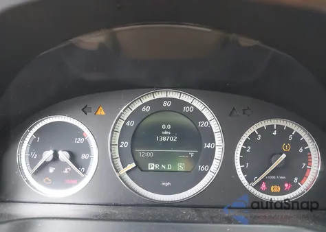 2008 Mercedes-Benz C 300 Luxury 4Matic/Sport 4Matic из США, поврежденный, VIN WDDGF81X38F113155